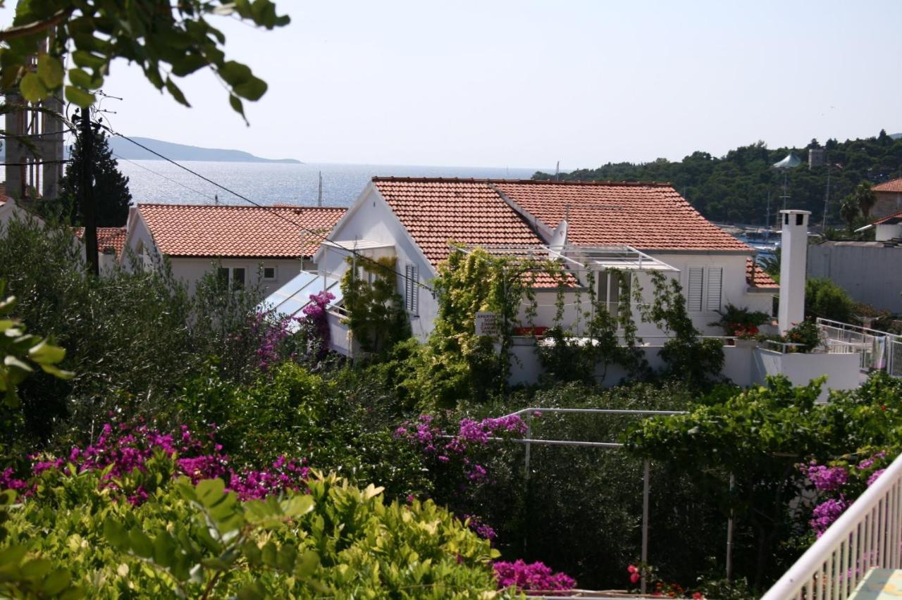 And By The Sea Hvar - 141 Gasthof 3*